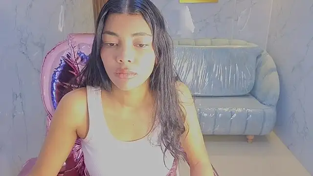 valentina gomez s online show from May 30, 12:35 pm