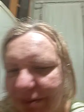 Snapshot of Sonya_Marmelad chatting on May 30, 7:44 pm Sonya Marmelad online show from May 30, 7:44 pm