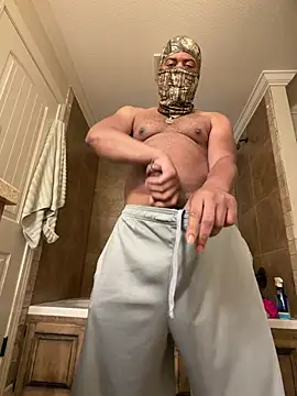 Snapshot of rico_suave21 chatting on June 19, 4:55 pm rico suave21 online show from June 19, 4:55 pm