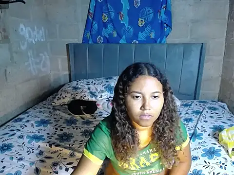 postarLux online show from May 29, 2:20 am