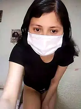 Snapshot of Tyara_Girl chatting on August 2, 9:24 pm Tyara Girl online show from August 2, 9:24 pm
