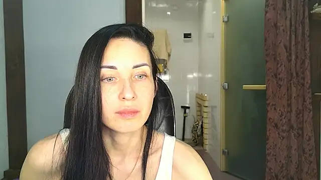 BouncySweety online show from December 4, 8:28 pm