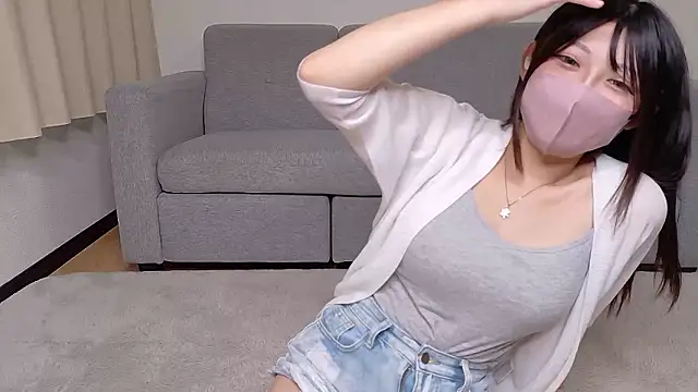 Snapshot of amu_nyan chatting on May 29, 5:49 am amu nyan online show from May 29, 5:49 am