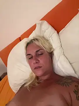 Sofia beee online show from July 14, 11:38 am