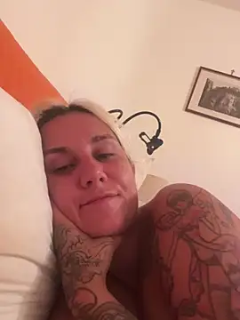 Sofia beee online show from July 16, 7:53 pm