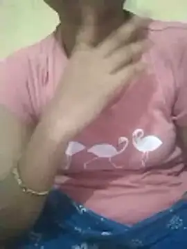 PRIYAGIRLHOT online show from June 18, 3:27 pm