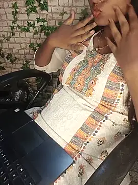 Snapshot of hi-swati chatting on June 16, 9:34 am hi-swati online show from June 16, 9:34 am