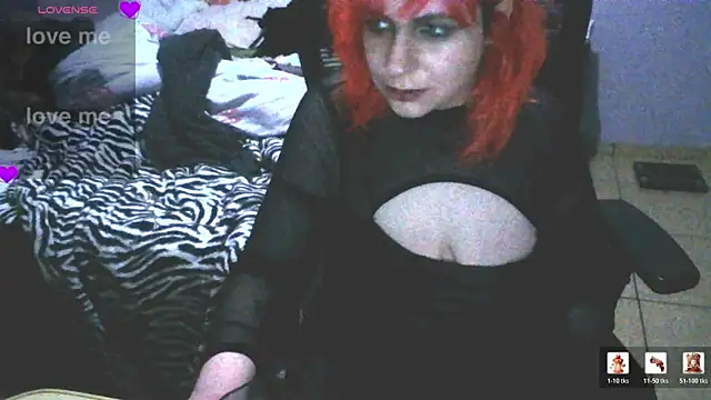 Snapshot of lelcompolal chatting on July 12, 1:51 am lelcompolal online show from July 12, 1:51 am