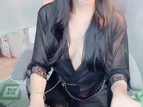 Snapshot of -Naomii_ chatting on July 13, 2:42 pm -Naomii online show from July 13, 2:42 pm