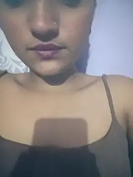 Snapshot of Harpreet-99 chatting on May 27, 1:52 pm Harpreet-99 online show from May 27, 1:52 pm