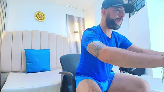 Snapshot of NICOLAS_CRAY chatting on May 28, 12:13 pm NICOLAS CRAY online show from May 28, 12:13 pm