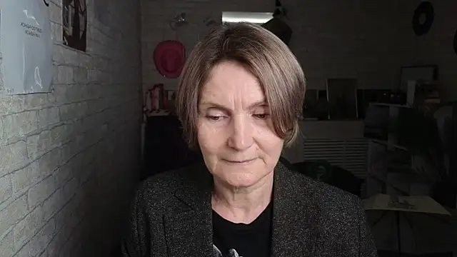 Snapshot of Mabel_Magic chatting on June 1, 6:04 am Mabel Magic online show from June 1, 6:04 am