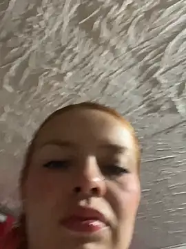 Snapshot of LuciiaMiller chatting on August 4, 2:48 am LuciiaMiller online show from August 4, 2:48 am