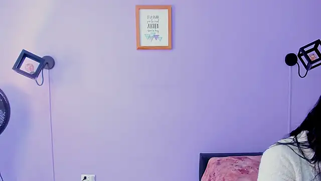 dakotaharrise online show from June 12, 12:04 pm
