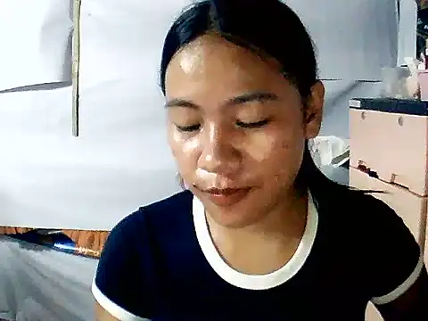 Snapshot of spicy2000_ chatting on May 29, 2:26 pm spicy2000 online show from May 29, 2:26 pm