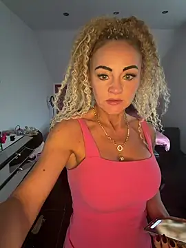 GymMoniMilf online show from July 12, 2:52 pm