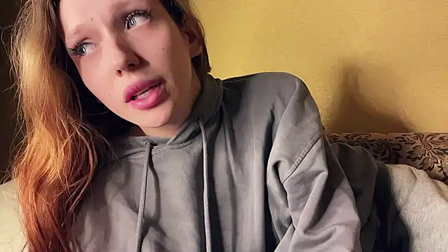 Snapshot of xXMelanieseXx chatting on May 28, 5:10 pm xXMelanieseXx online show from May 28, 5:10 pm
