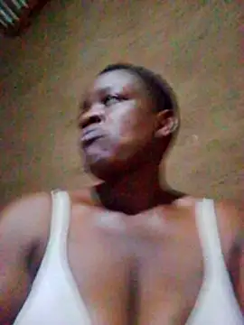 Snapshot of SEXY-DOLLY123 chatting on June 19, 8:18 am SEXY-DOLLY123 online show from June 19, 8:18 am