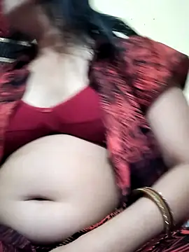 Snapshot of RanniAurRaja chatting on May 29, 1:47 am RanniAurRaja online show from May 29, 1:47 am