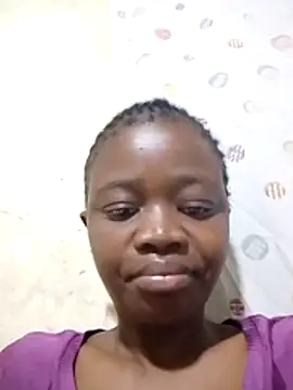 Snapshot of Carinasweets chatting on June 29, 4:08 am Carinasweets online show from June 29, 4:08 am