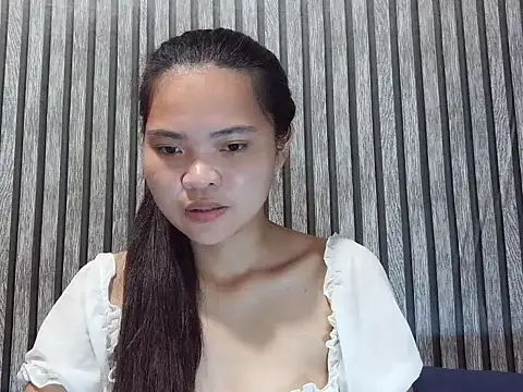 Snapshot of ClaritaMoore1 chatting on May 28, 1:30 pm ClaritaMoore1 online show from May 28, 1:30 pm