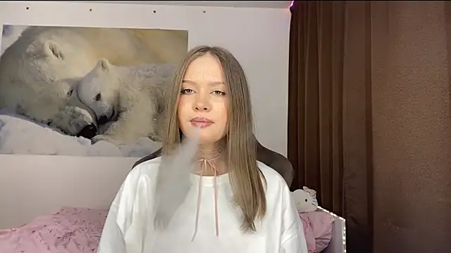 Snapshot of StefiMoon chatting on May 26, 3:08 pm StefiMoon online show from May 26, 3:08 pm