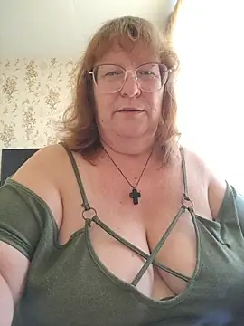 Snapshot of Sweet19-68 chatting on July 13, 4:59 am Sweet19-68 online show from July 13, 4:59 am