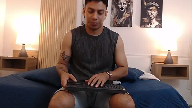 Diego salvatore online show from June 6, 7:40 pm