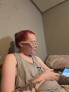 Snapshot of hoeznshi chatting on June 26, 1:32 am hoeznshi online show from June 26, 1:32 am