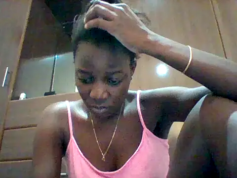 Snapshot of zainaxxxxx chatting on May 29, 9:07 am zainaxxxxx online show from May 29, 9:07 am