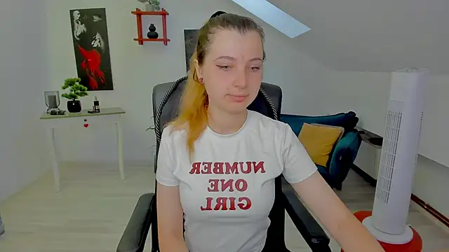 CamelliaStone online show from June 30, 3:40 am