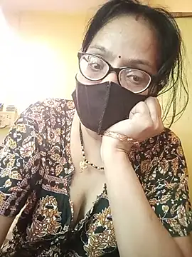 Snapshot of hi-bhabhi chatting on June 2, 12:40 pm hi-bhabhi online show from June 2, 12:40 pm
