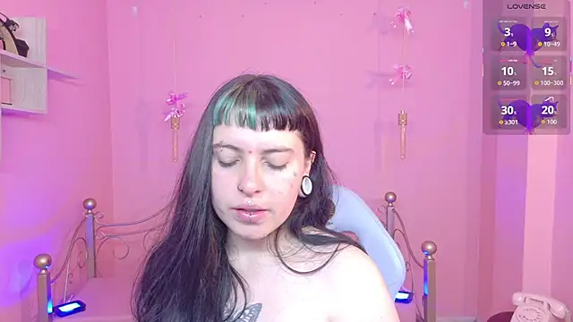  sofia smth xx online show from June 18, 1:15 pm