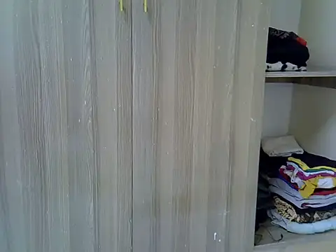 Snapshot of Beryldee chatting on July 15, 10:42 am Beryldee online show from July 15, 10:42 am
