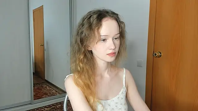 Snapshot of babymolly2 chatting on July 12, 4:42 pm babymolly2 online show from July 12, 4:42 pm