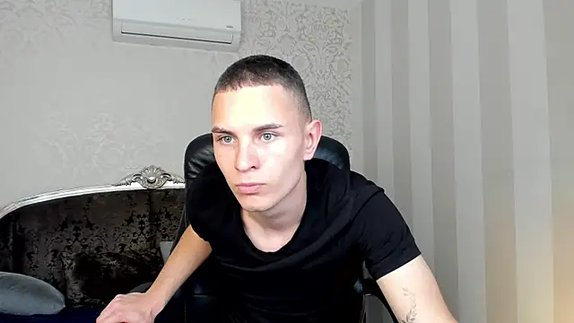 Snapshot of SamsonBev chatting on May 28, 8:39 pm SamsonBev online show from May 28, 8:39 pm