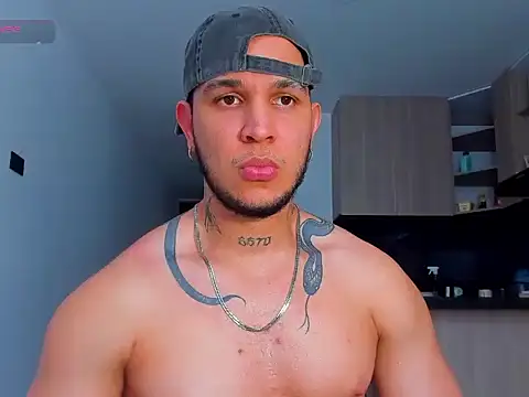 Snapshot of jacob_lautnerr chatting on May 28, 9:12 pm jacob lautnerr online show from May 28, 9:12 pm