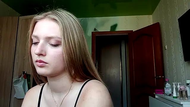 Snapshot of NorineGressett chatting on July 14, 10:21 am NorineGressett online show from July 14, 10:21 am