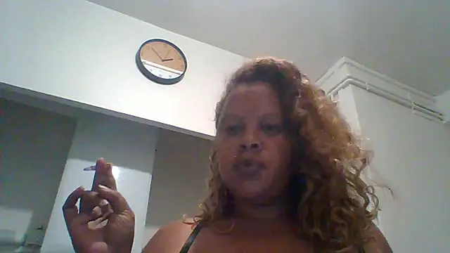 DOMINATRICESANDRA online show from June 30, 11:50 pm