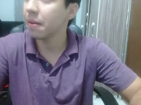 Snapshot of Fer_Ti chatting on May 31, 1:36 am Fer Ti online show from May 31, 1:36 am