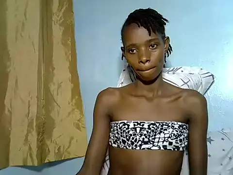 Sexxy freaky8 online show from May 30, 6:38 pm