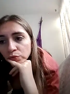 Snapshot of malory_af chatting on June 14, 2:24 am malory af online show from June 14, 2:24 am