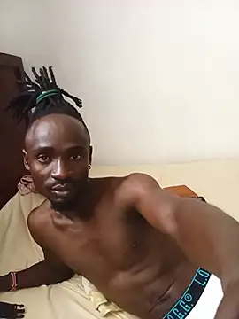 Snapshot of youngdee254 chatting on July 21, 9:00 am youngdee254 online show from July 21, 9:00 am