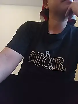 Snapshot of Henry-2k chatting on June 29, 11:10 am Henry-2k online show from June 29, 11:10 am
