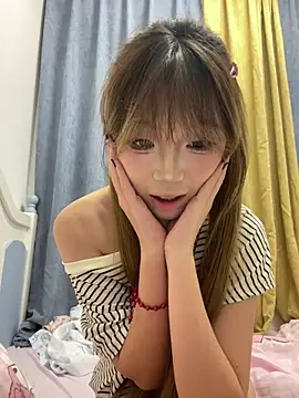 Snapshot of zaizaigirl chatting on May 30, 7:11 pm zaizaigirl online show from May 30, 7:11 pm