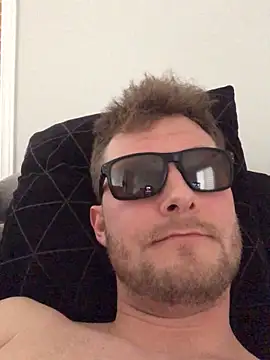 maleblond online show from May 28, 10:18 pm