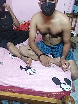 Snapshot of mallu_bindhu chatting on June 19, 6:34 pm mallu bindhu online show from June 19, 6:34 pm