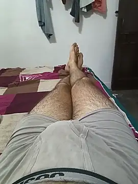 Snapshot of SexyBoy7703 chatting on August 9, 7:35 am SexyBoy7703 online show from August 9, 7:35 am