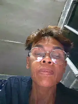 Snapshot of sexynoty69 chatting on June 20, 4:10 pm sexynoty69 online show from June 20, 4:10 pm