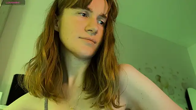 agniia257 online show from July 3, 4:02 pm